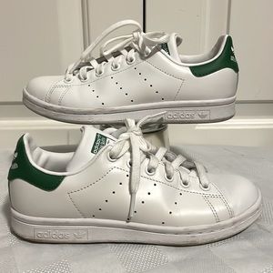 Adidas Stan Smith shoes